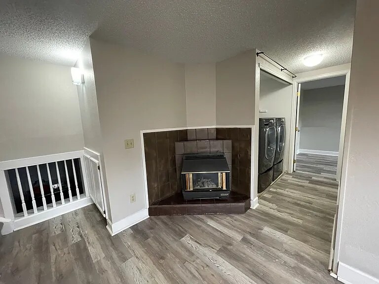 Building Photo - 3738 Rosewalk Ct