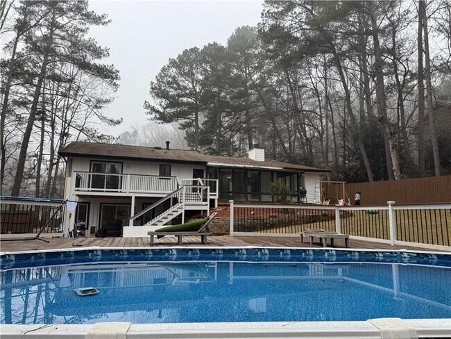 Building Photo - 205 Tallow Box Dr