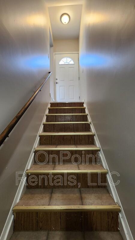 Building Photo - 7510 Cardwell St