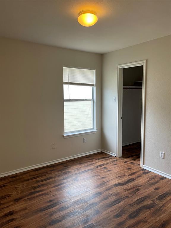 Building Photo - 1013 Christopher Ave