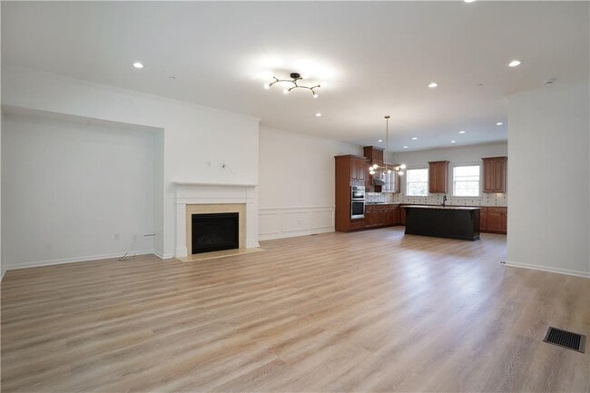Building Photo - 949 Opelousas Way