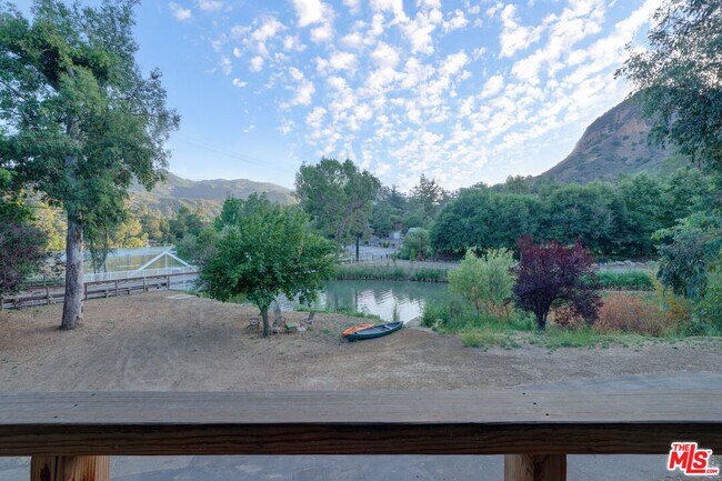 Primary Photo - 2310 Laguna Cir Dr