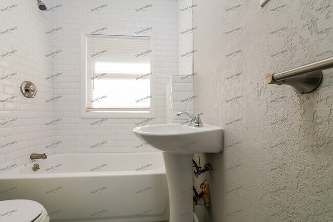 Building Photo - 4108 College Ave