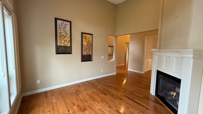 Building Photo - RARE Single Level 3-Bed Home in Coveted McKenna Ridge, Happy Valley - Video