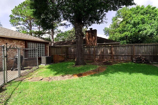 Building Photo - 14202 Ella Lee Ln