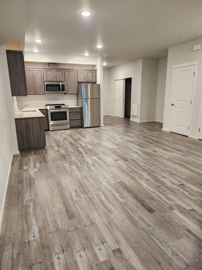 Interior Photo - Paddington Place