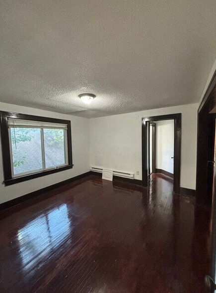 Building Photo - 1073 Blair Ave