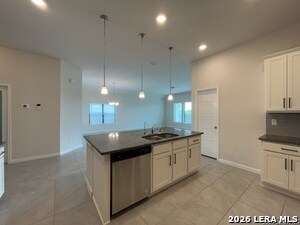 Building Photo - 405 Sika Way