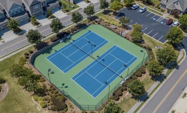 Building Photo - 3369 Castleberry Village Cir