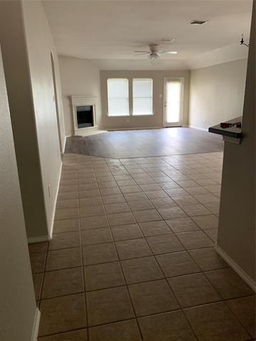 Building Photo - 1513 Heron Dr