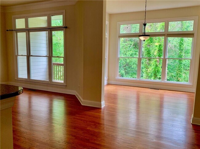 Building Photo - 1303 Creekside Pl SE