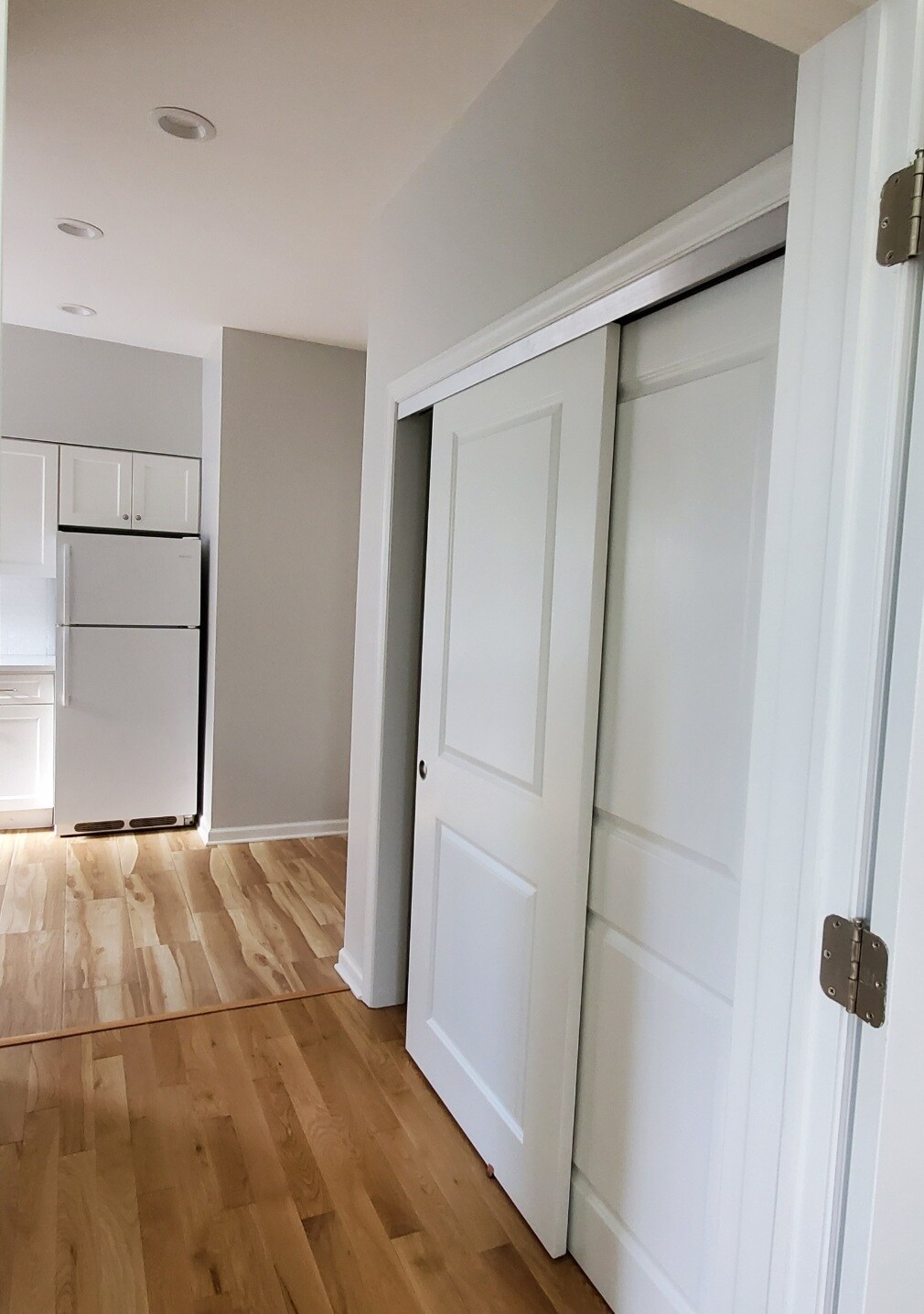 Building Photo - 43 S Adelaide Ave