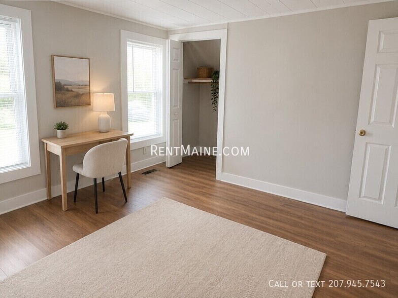 Building Photo - 58 Elm St