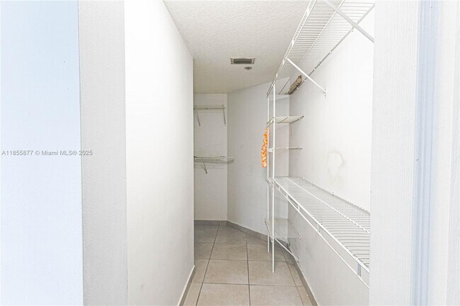 Building Photo - 17405 NW 75th Pl