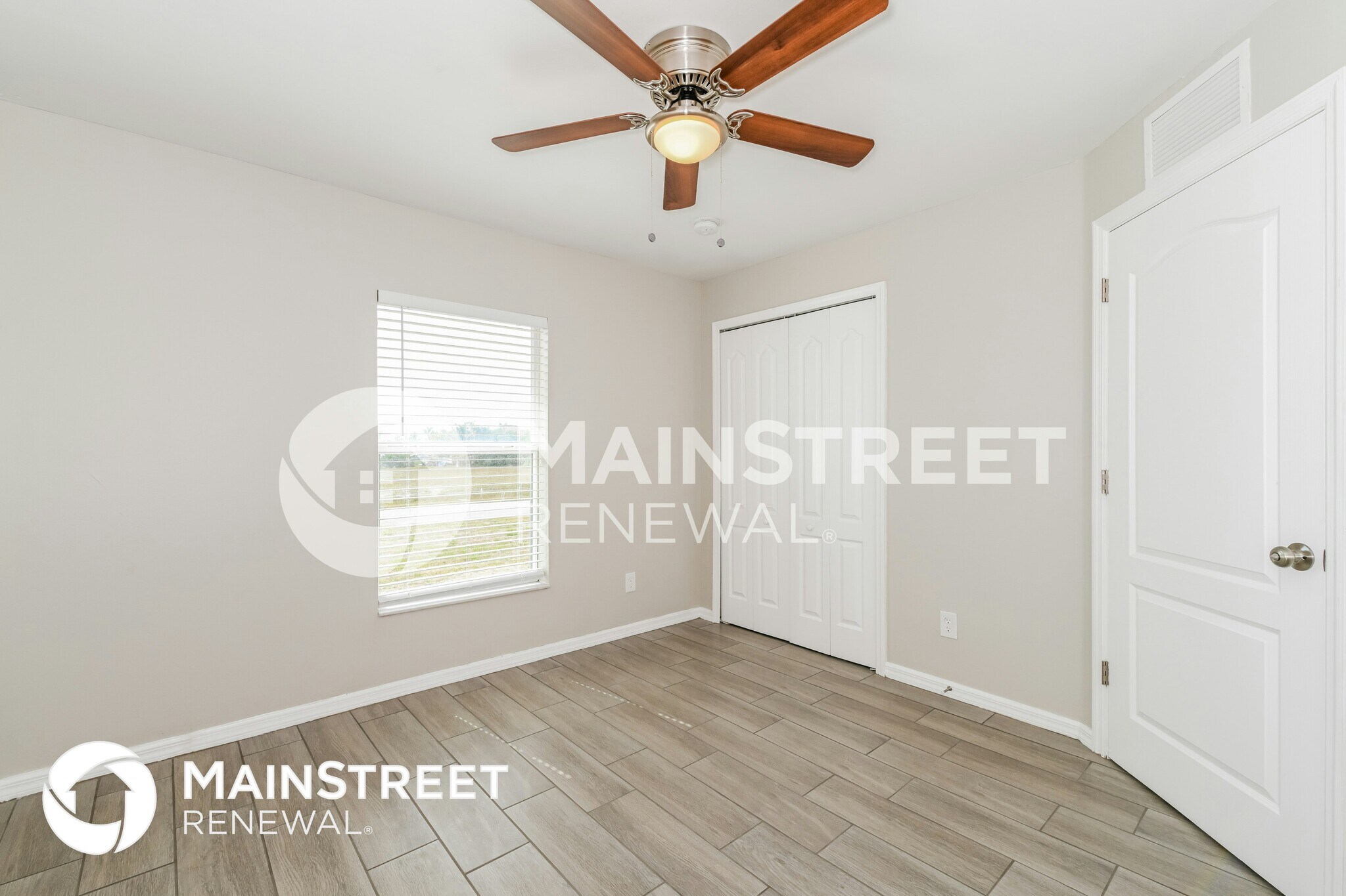 Building Photo - 2011 NW 23rd St