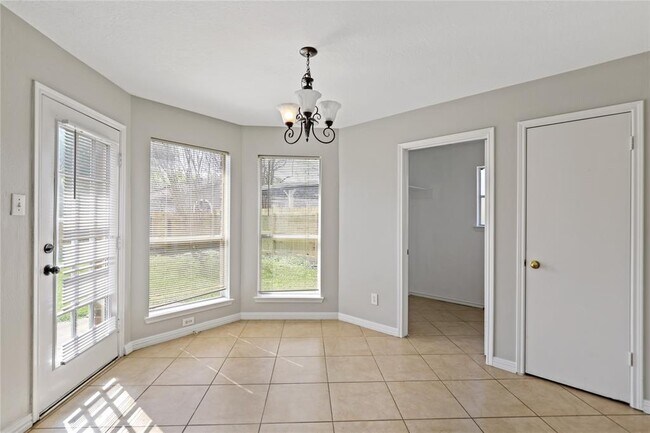 Building Photo - 2019 Ruffian Ln