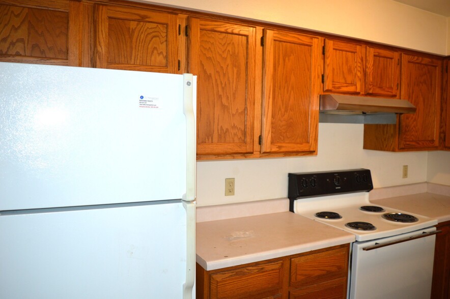 Building Photo - 2289 S Thompson Dr