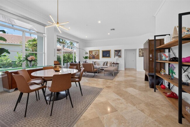 Building Photo - 2576 Bay Pointe Dr