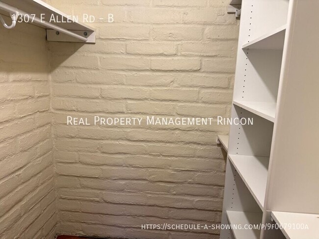 Building Photo - 1307 E Allen Rd