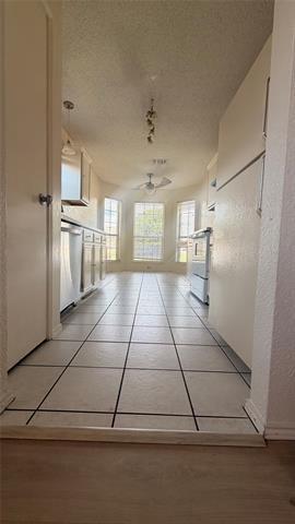 Building Photo - 6202 Tidewater Dr