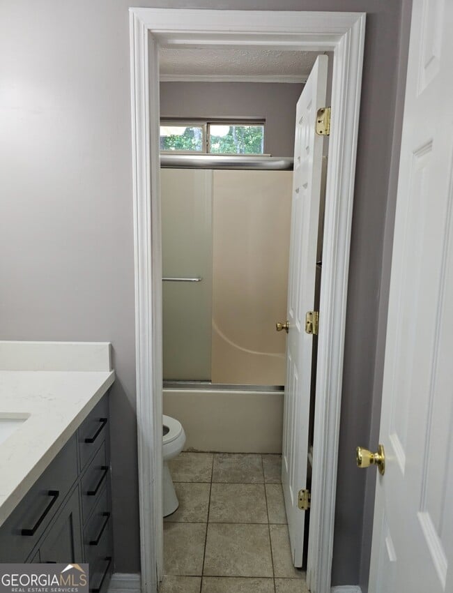 Building Photo - 218 Preston Cir