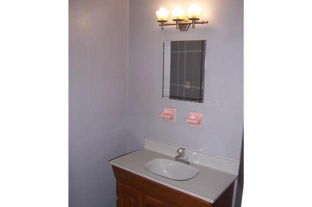 Building Photo - 2957 Rouen Ave