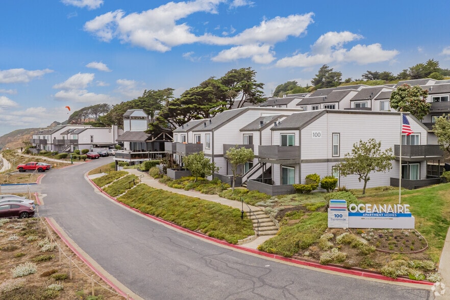 Building Photo - OceanAire Apartment Homes