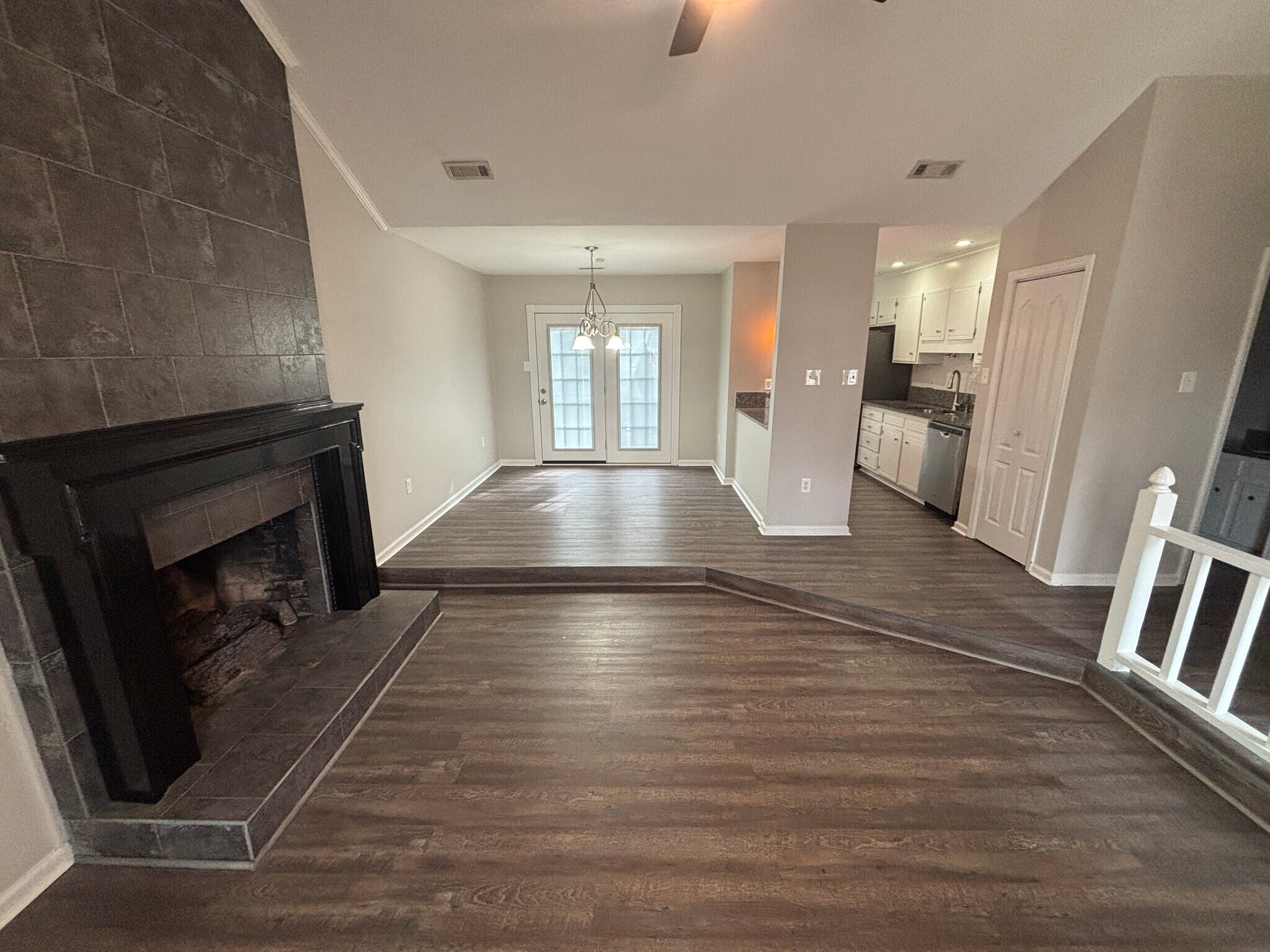 Dining Area - 2428 Birnen Dr