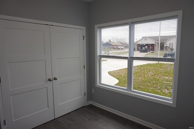 Building Photo - 6227 Becker Dr