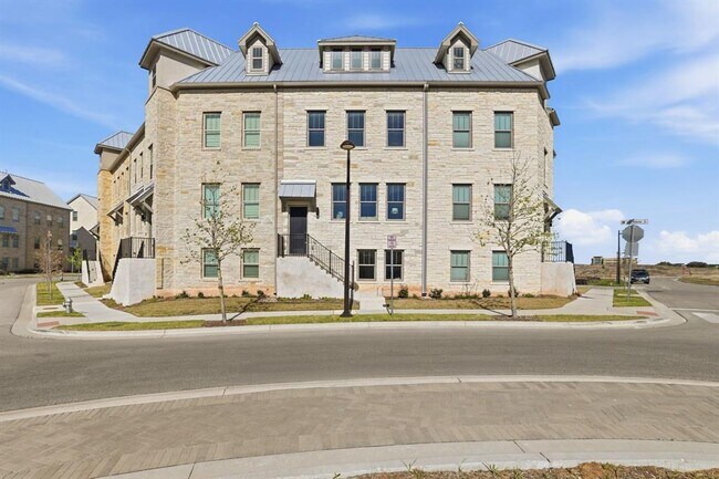 Building Photo - 233 John Webster St