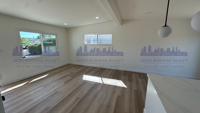 Building Photo - 4854 Barstow St