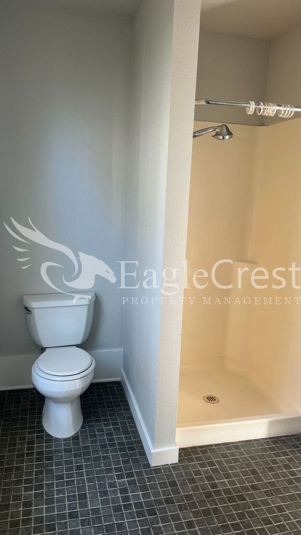 Building Photo - 105NSP