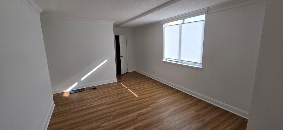 Primary Bdrm river view - 501 Slaters Ln