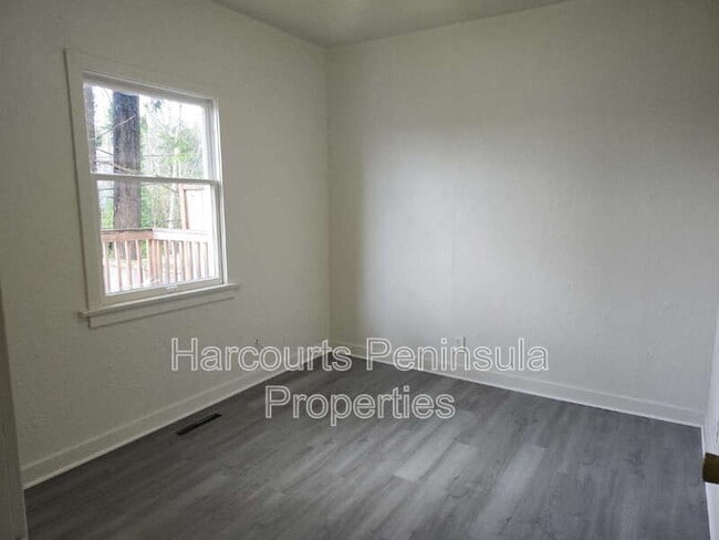 Building Photo - 1702 Wheaton Wy