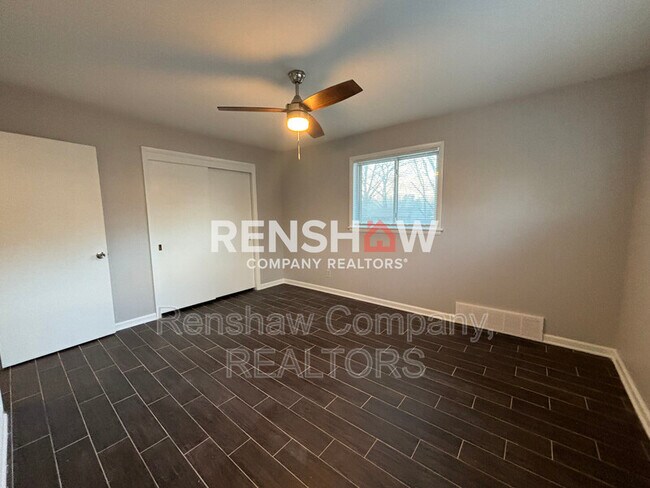 Building Photo - 3015 Laurencekirk Rd