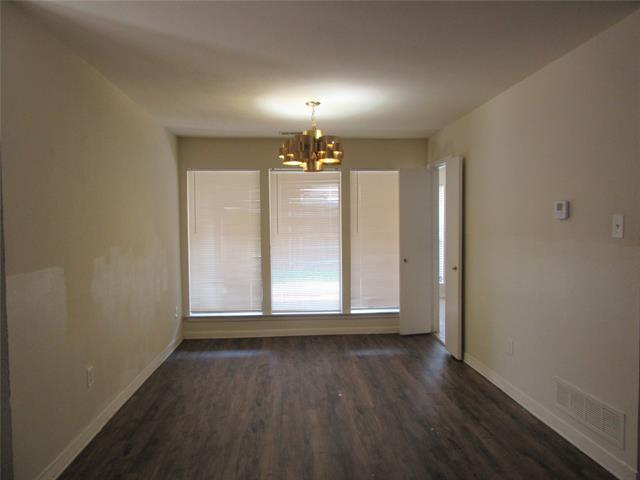 Building Photo - 9516 Summerhill Ln