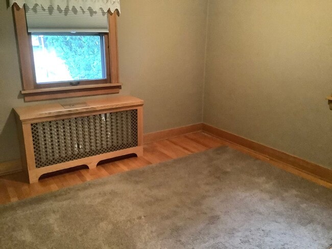 Building Photo - Nice Single Family House for Rent