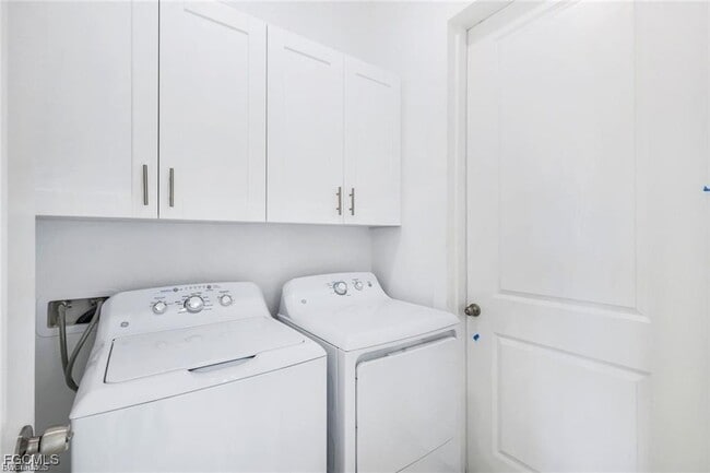 Building Photo - 3212 Vera Ct