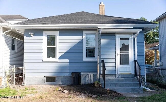 Building Photo - 144 Beal St