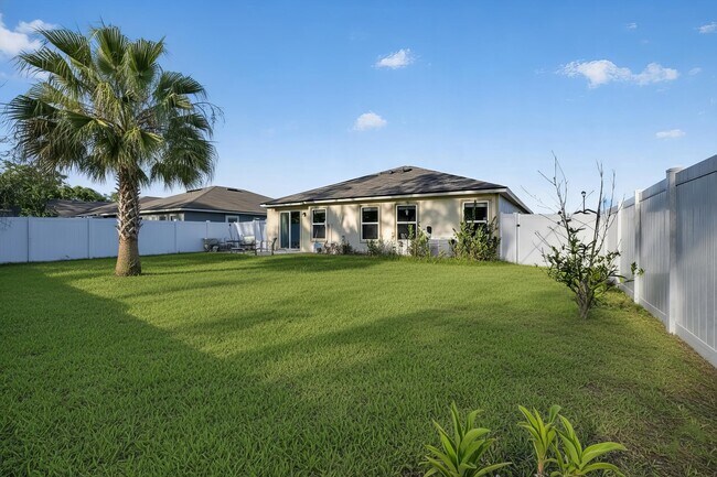 Building Photo - 430 Falcon Ridge Rd