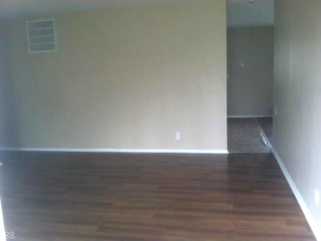 Building Photo - 7526 Ruskin Pl