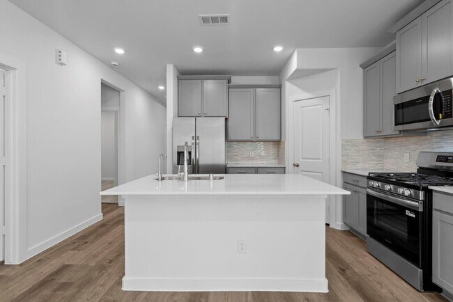 Building Photo - 17219 Bluebonnet Creek Trl