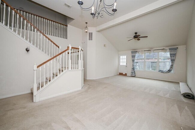 Building Photo - 20015 Cypresswood Springs