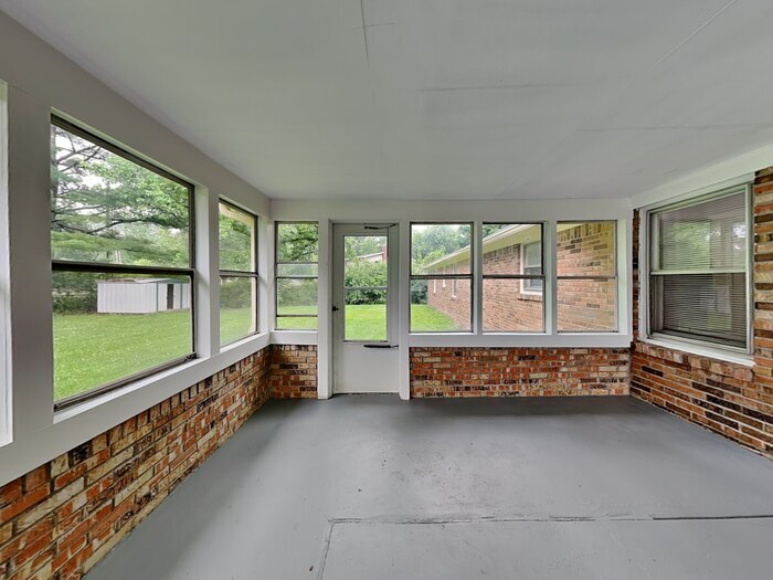 Building Photo - 9580 E 192nd St