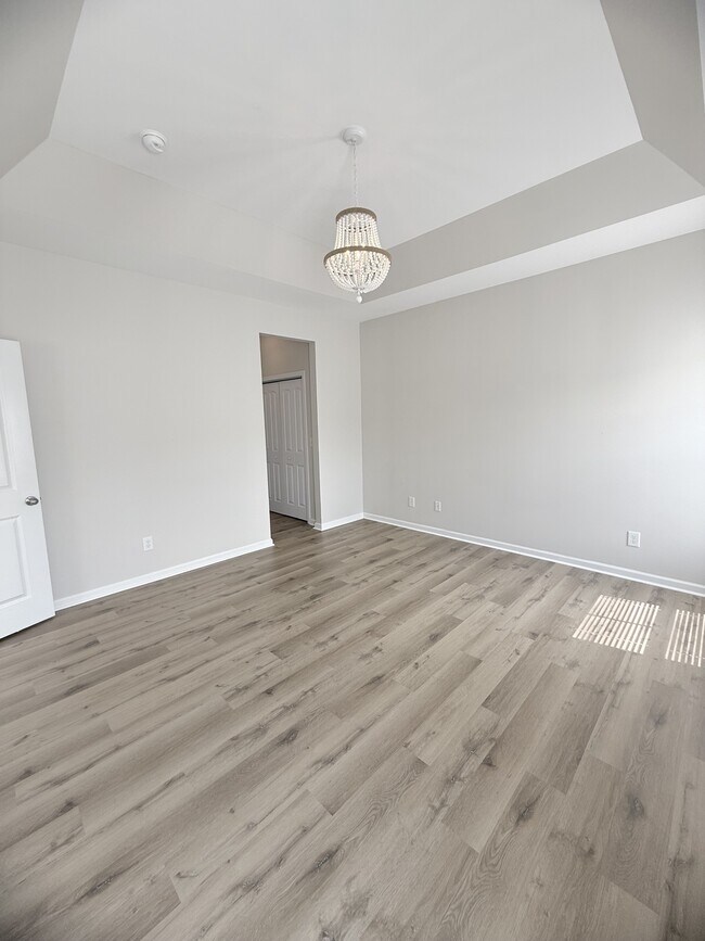 Building Photo - 207 Cupola Dr