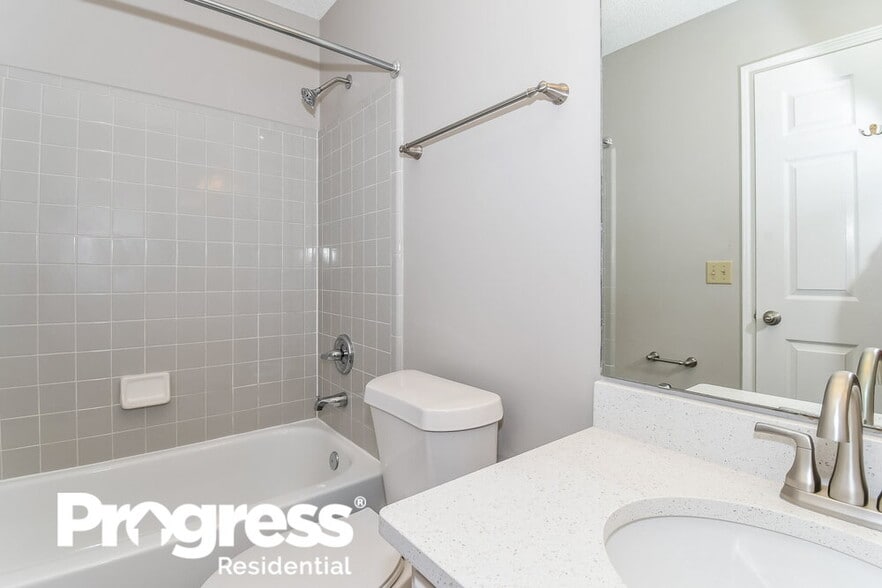 Building Photo - 8852 St Lucia Ct