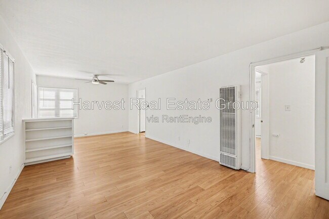Building Photo - 2233 Ninth St