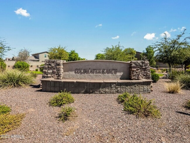 Building Photo - Spacious 3 Bed 2 Bath Home in Desirable Peoria Location