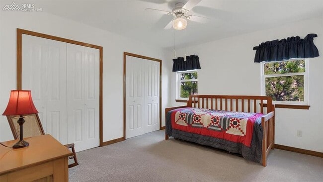 Building Photo - 235 Tamarron Dr