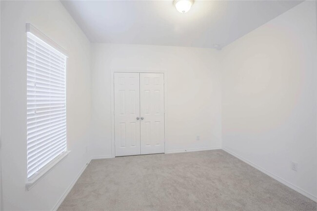Building Photo - 6307 Grand Drift Ct